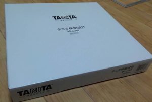 TANITA体組成計　箱