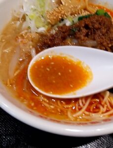 陳麻家ハーフ担々麺とハーフ陳麻飯　スープ