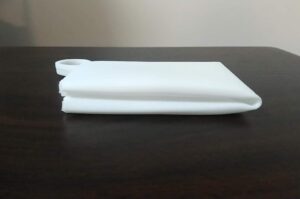 セリア　シリコンマスクケース　厚み