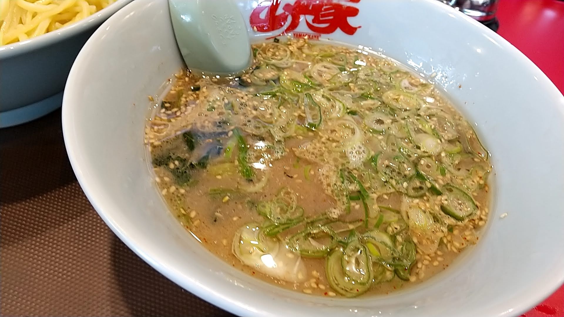 山岡家　醤油つけ麺　スープたくさん