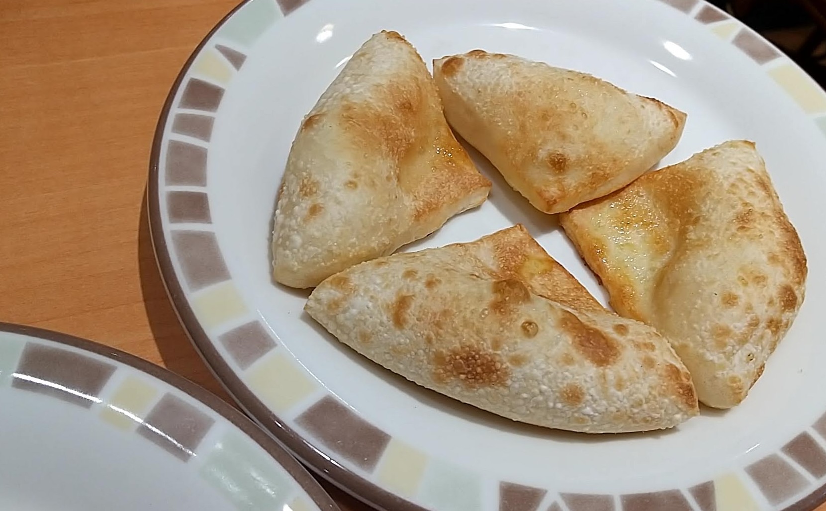 サイゼリヤ　復活生ハム　プチフォッカ