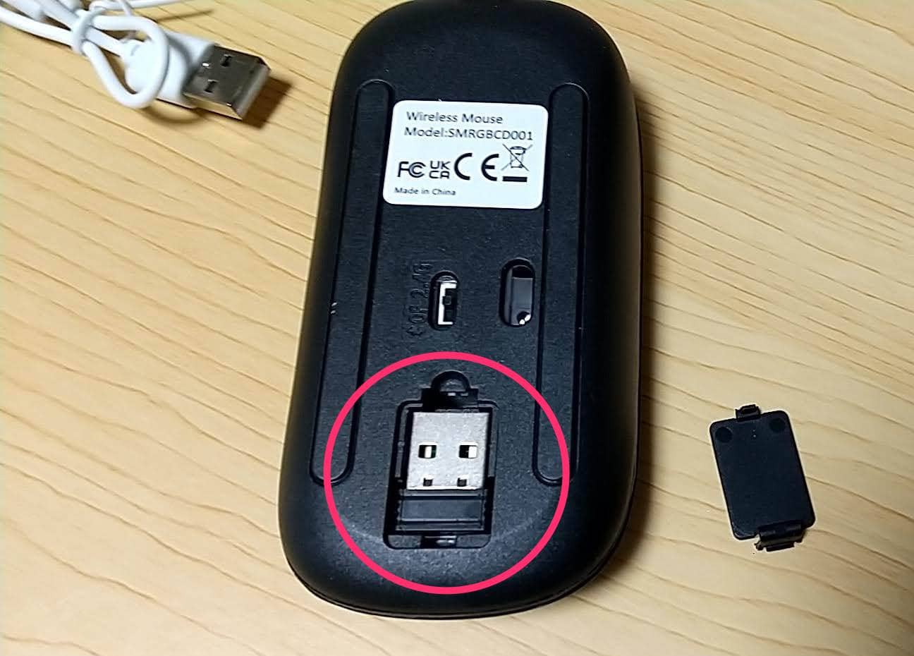 WAetTOのワイヤレスイヤホン　USBレシーバー