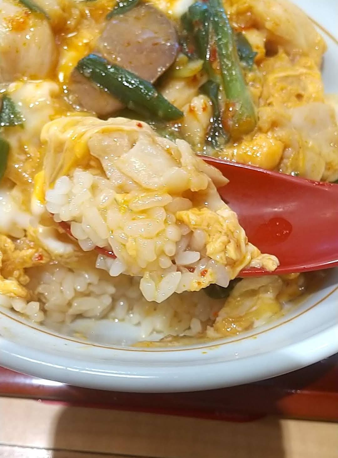 なか卯　レバニラ親子丼　ご飯と