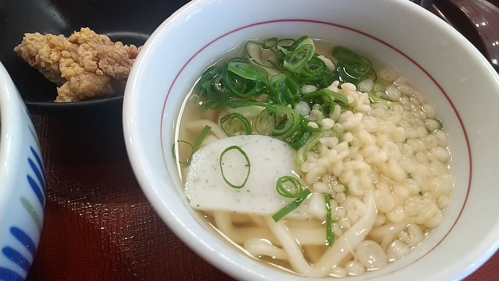 なか卯　牛すき丼セット　うどん