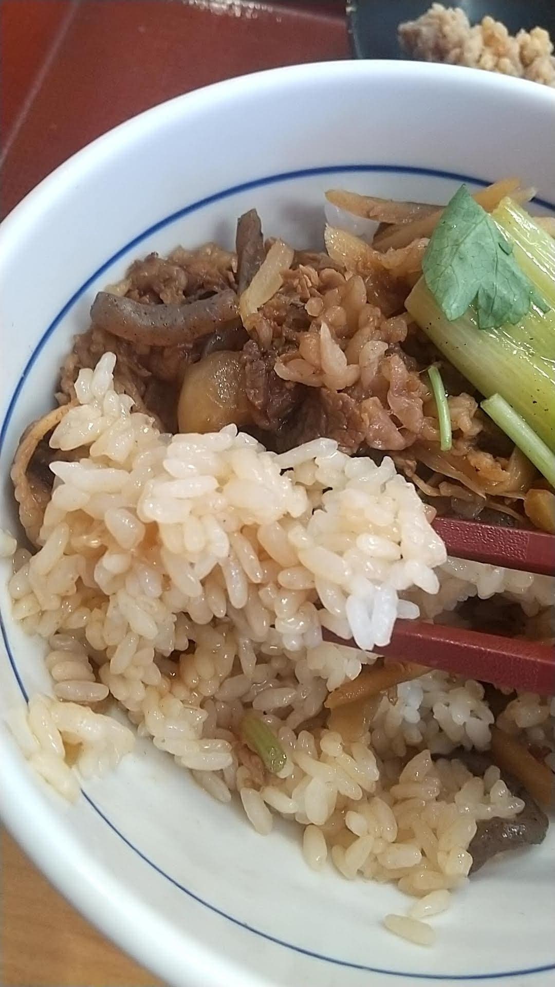 なか卯　牛すき丼セット　ご飯