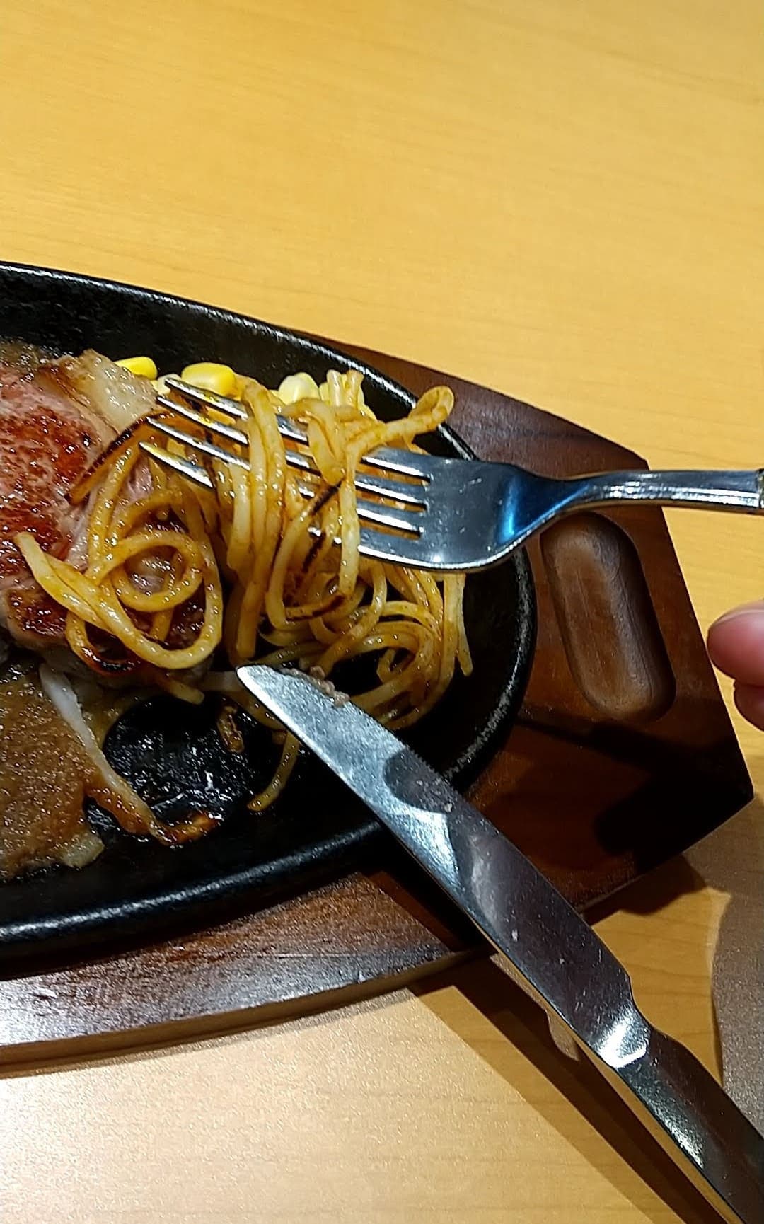 ステーキ宮　厚切りサーロインステーキランチ 150g　パスタ