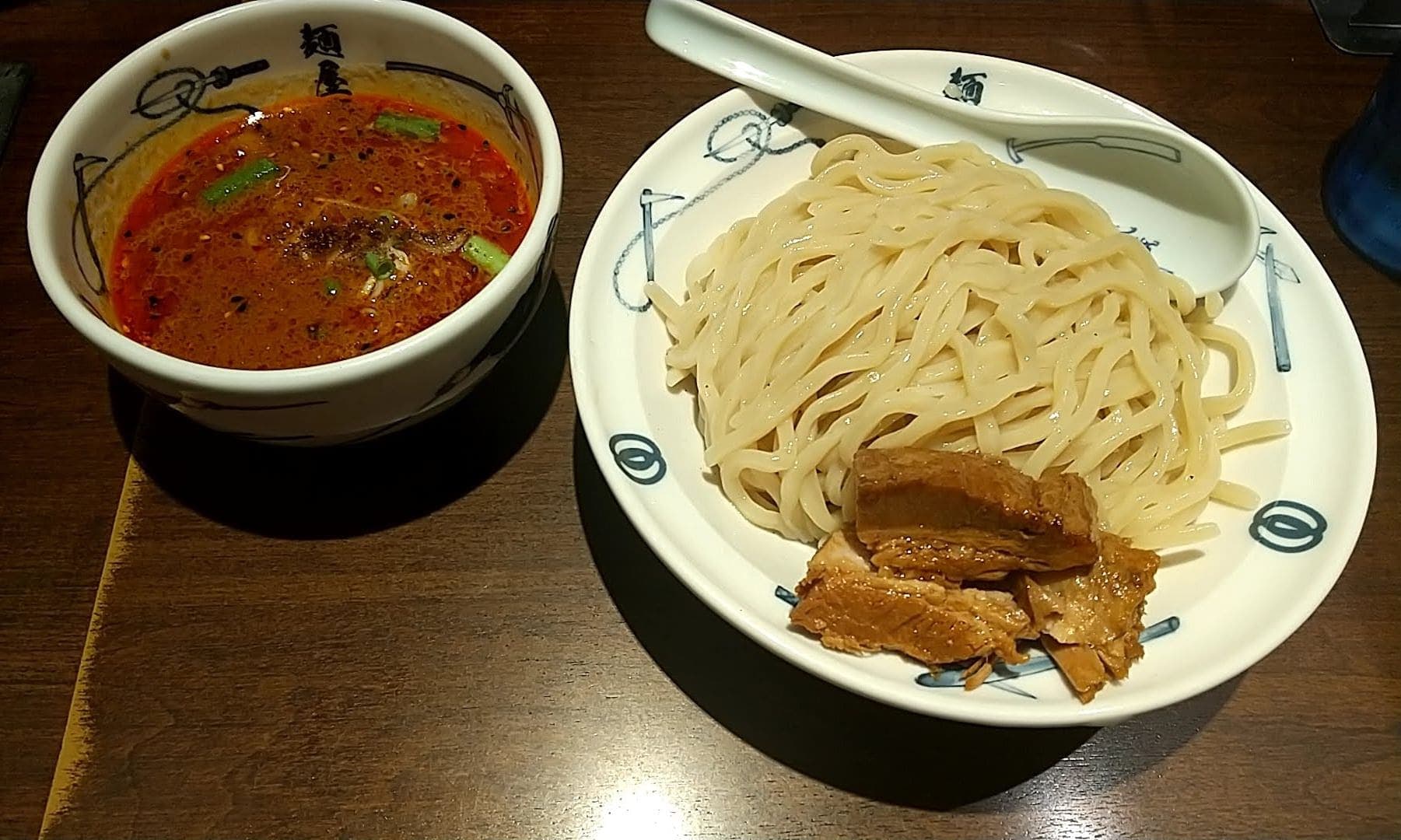 田町 麺屋武蔵 芝浦店　「芝辛濃厚つけ麺」　