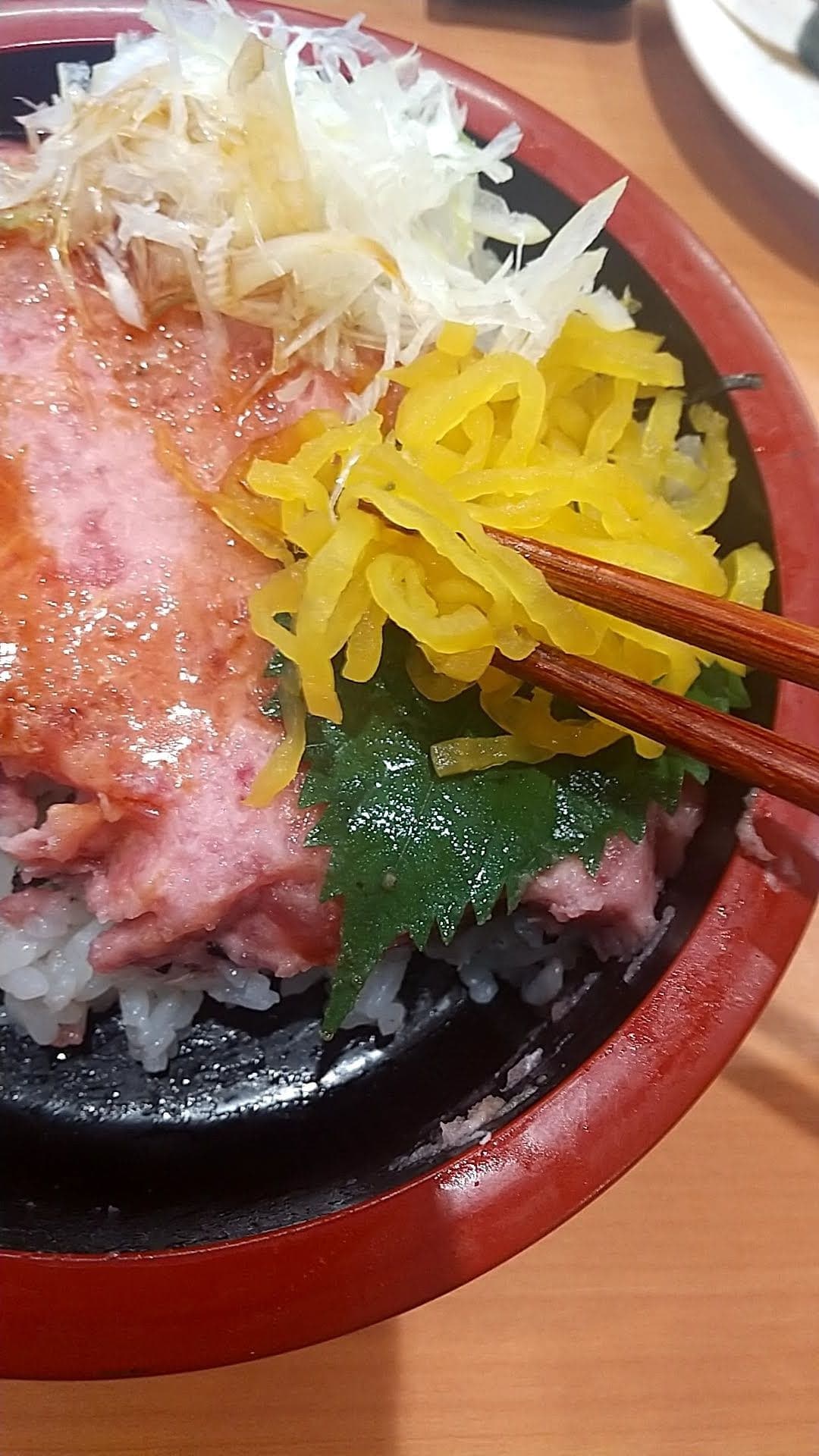 銚子丸　とろたく丼　たくあん