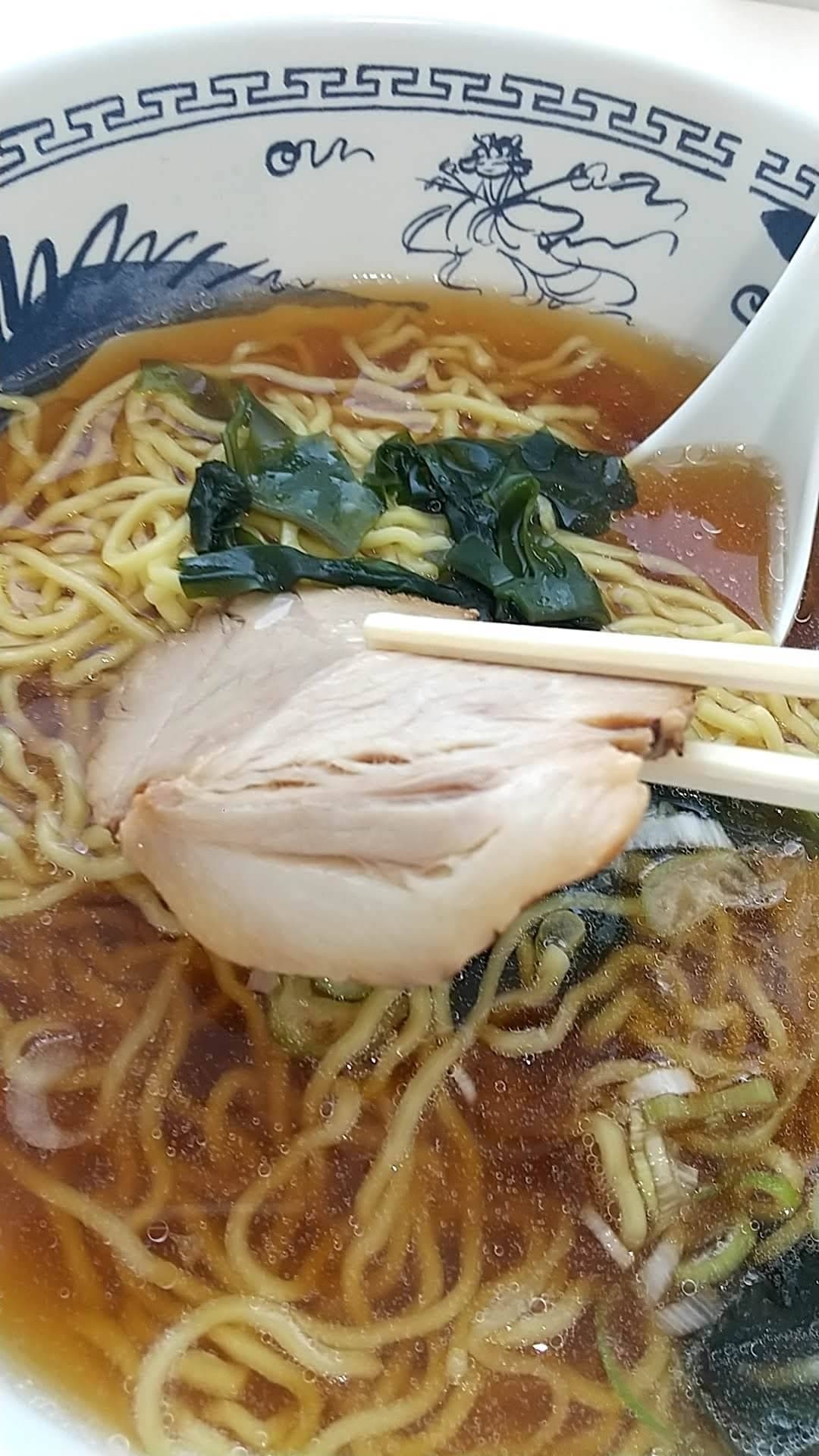 鮫洲運転免許試験場　食堂　醤油ラーメン チャーシュー