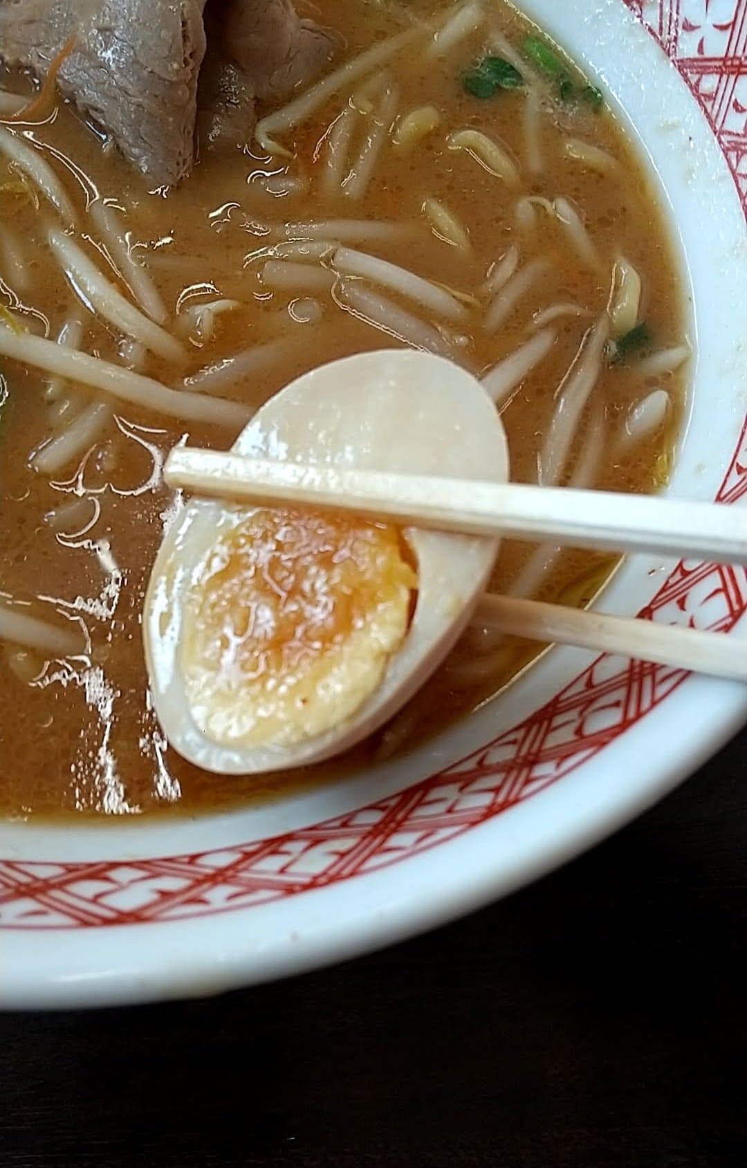 本格味噌ラーメン　めん丸　丸味噌ラーメン 玉子