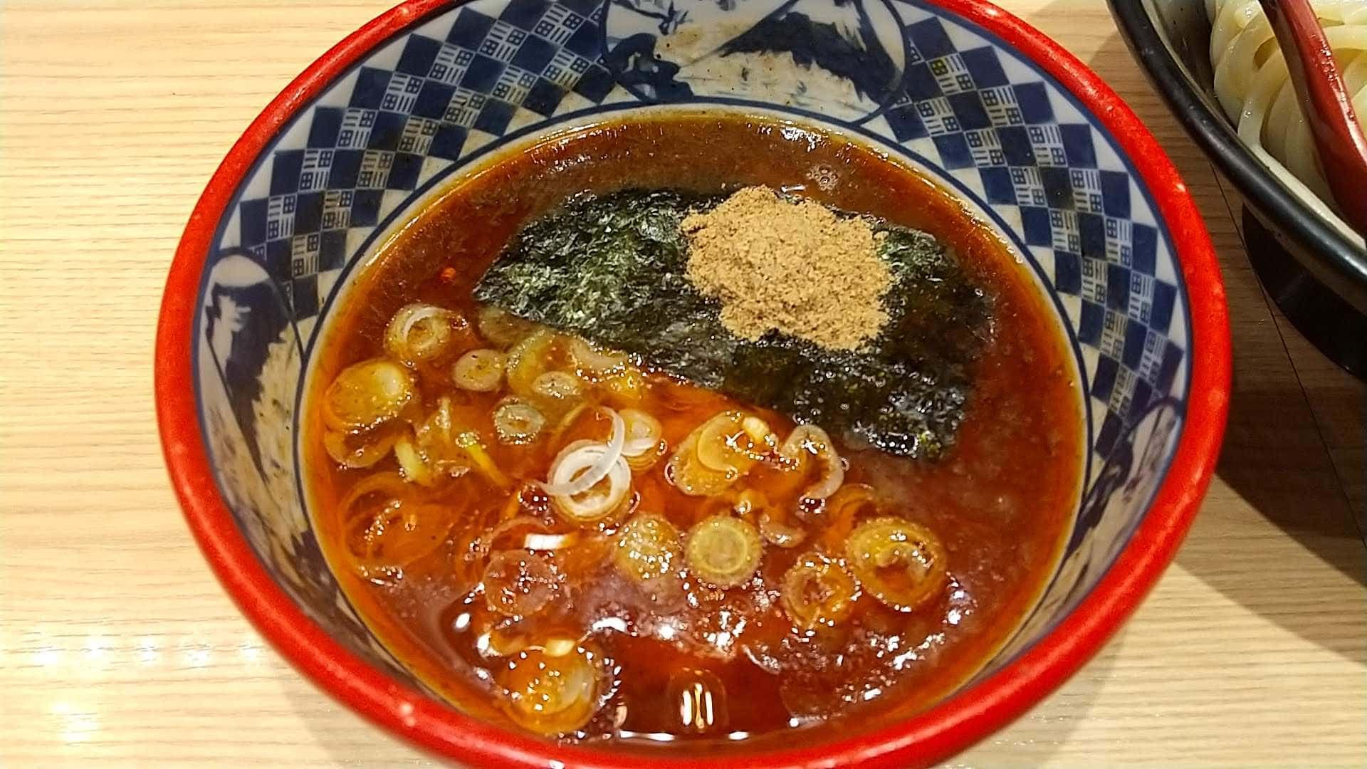 三田製麺所　辛つけ麺　スープ