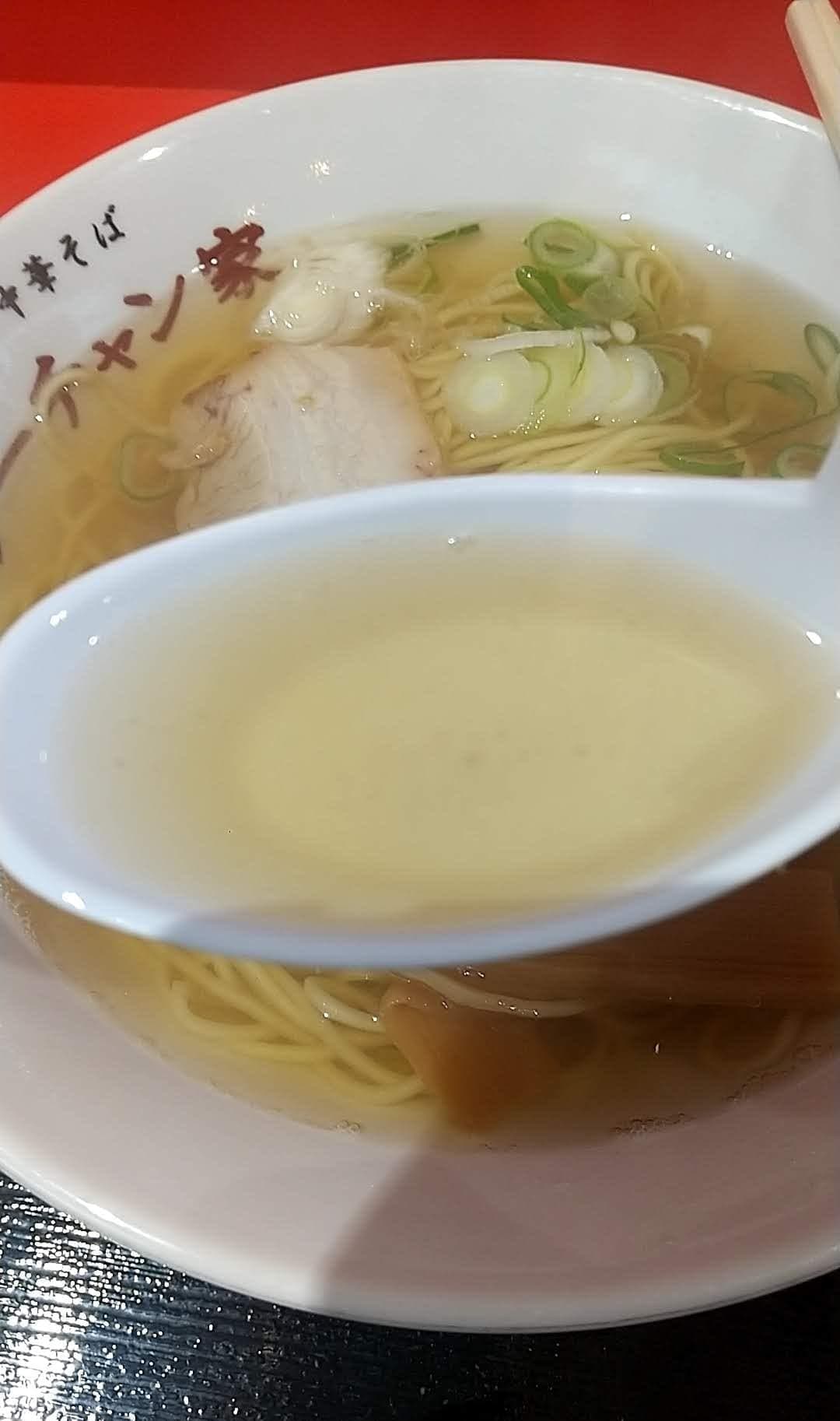 ラーチャン家　ラーチャンセット　スープ