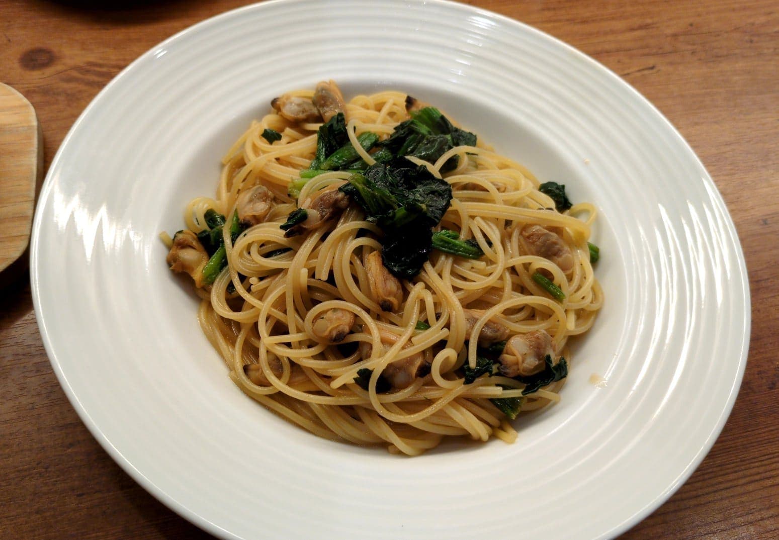 オリーブの丘　「あさりとほうれん草のバター醤油のパスタ」