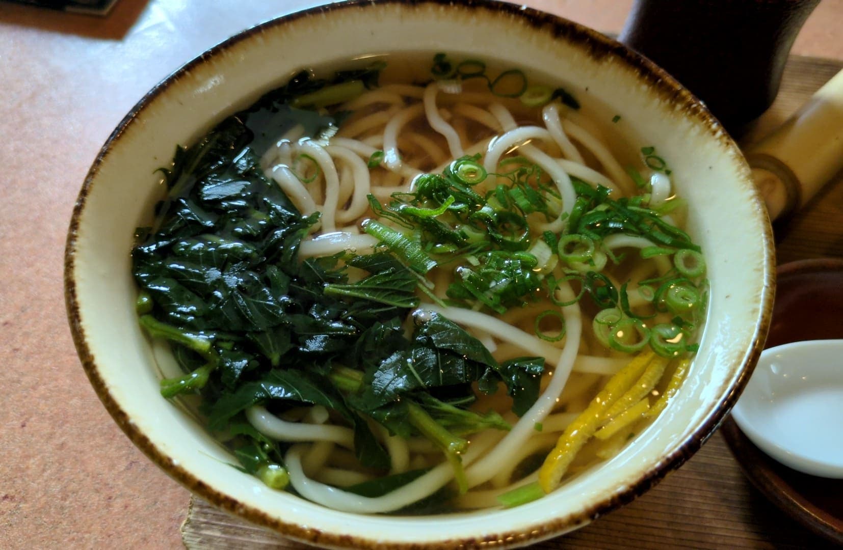 天山湯治郷　楽天　食事　うどん　食べる