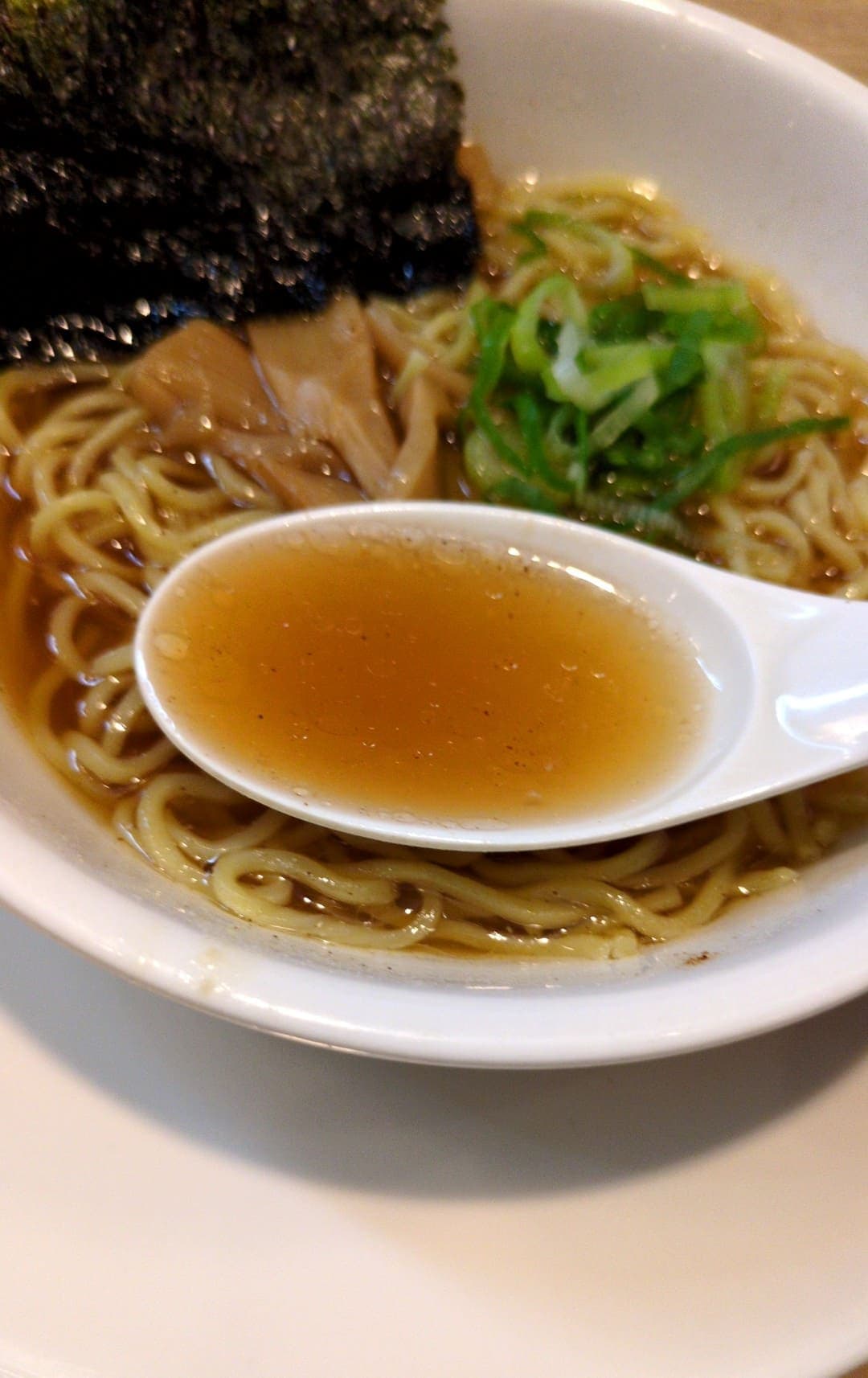 バーミヤン　醤油ラーメン小　スープ