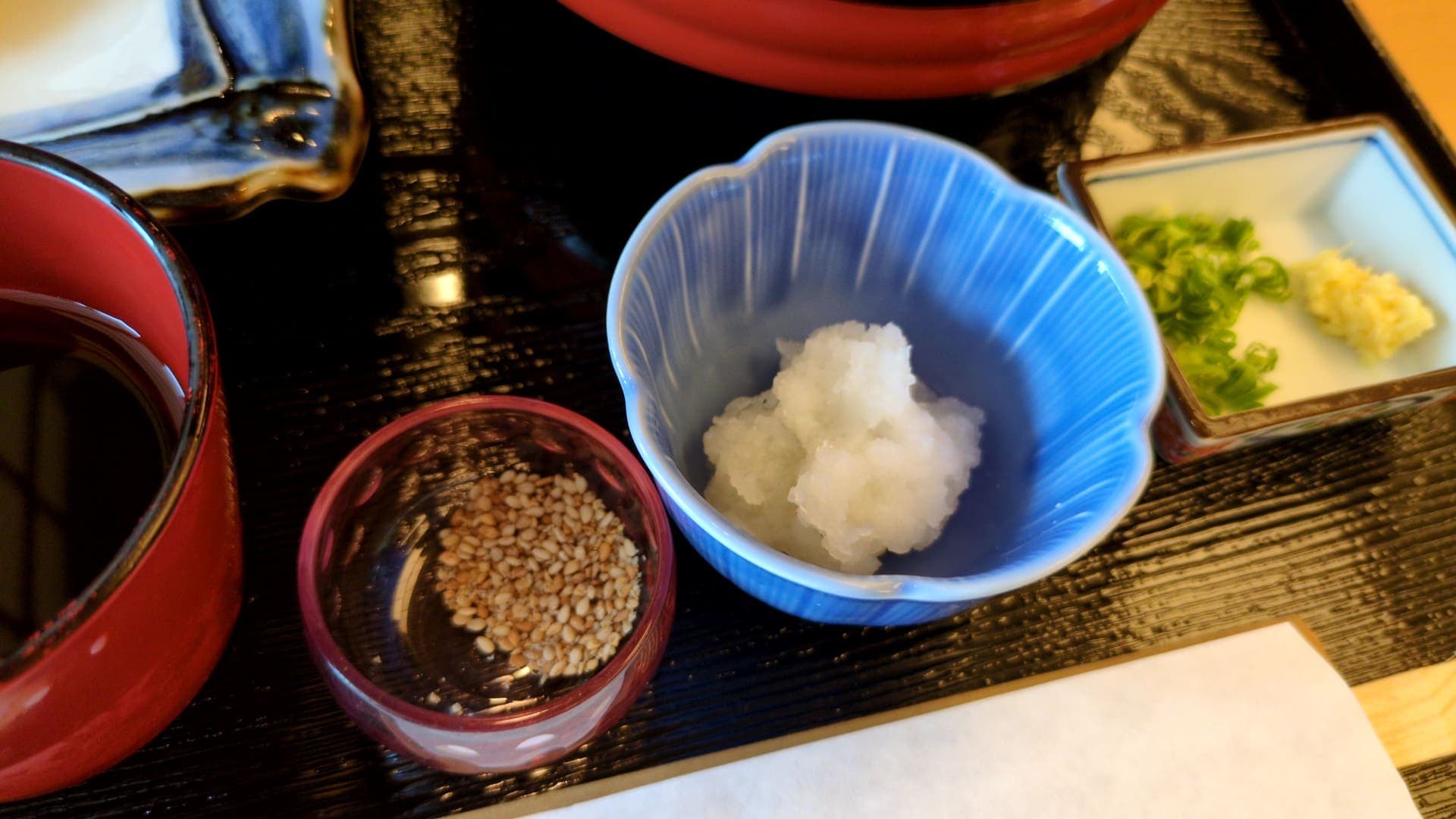 箱根　龍宮殿本館　釜揚げうどん　薬味