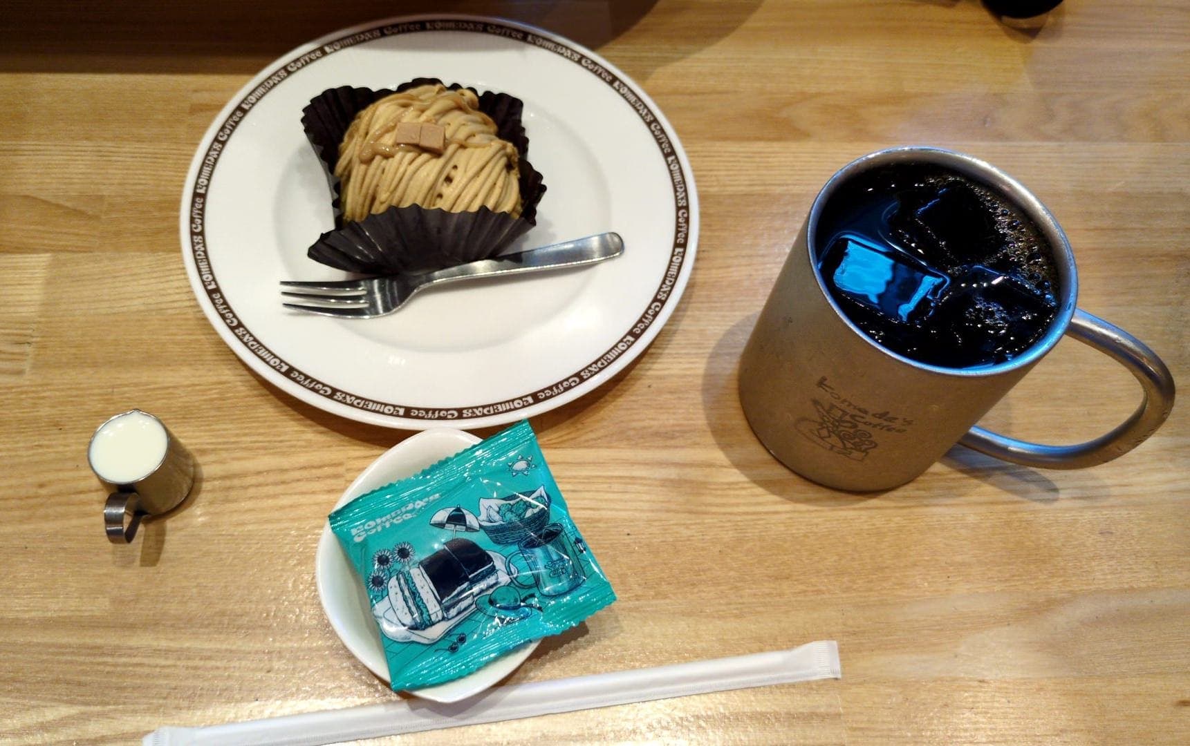 コメダ珈琲　塩キャラメルモンブラン　ケーキセット
