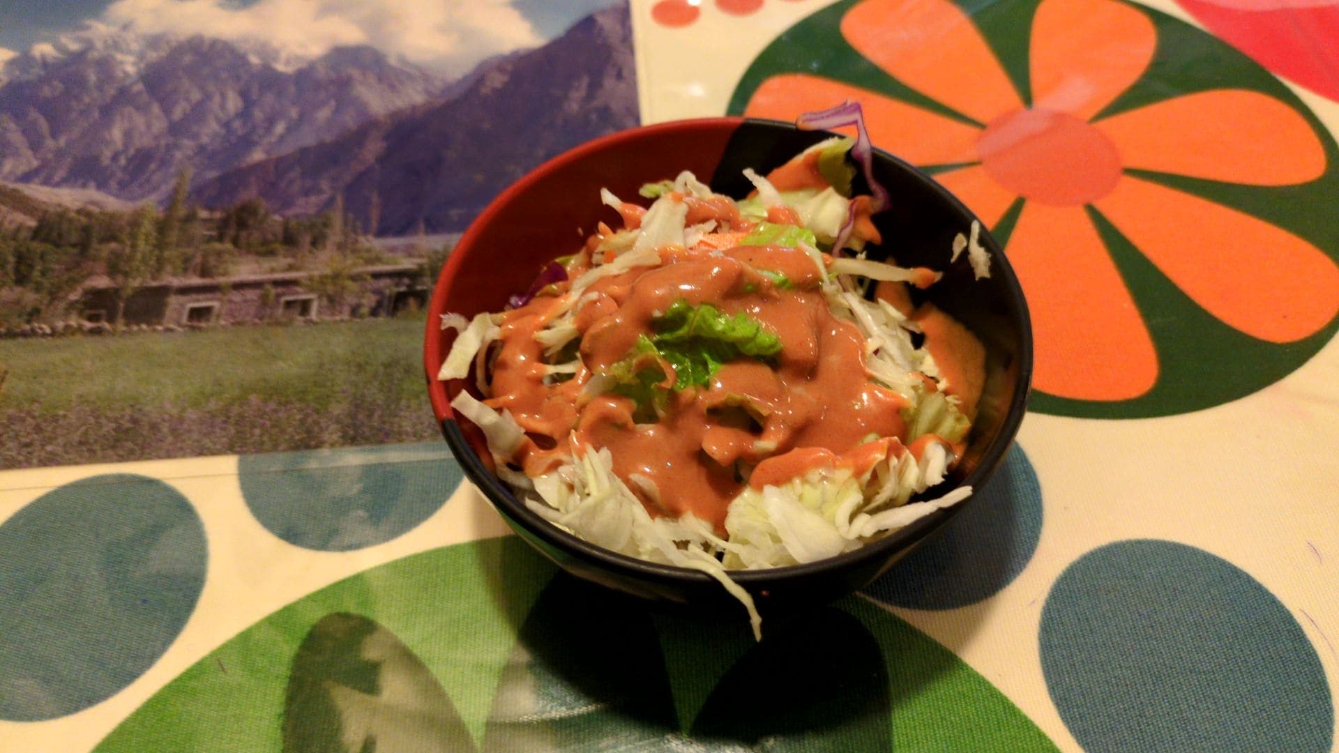パキスタン家庭料理ザイカホリデーランチ　サラダ