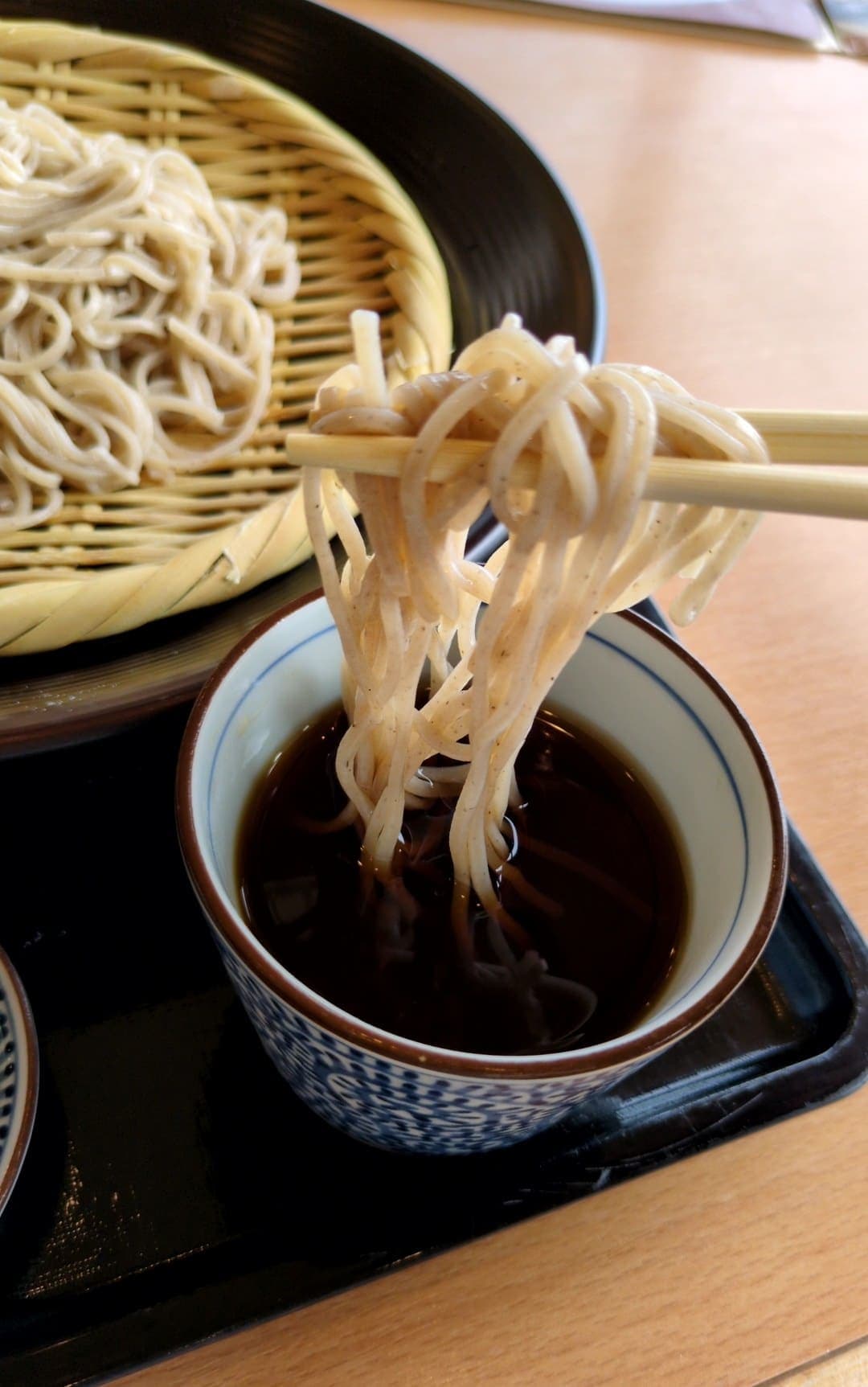伊豆伊東　赤沢日帰り温泉　レストラン　選べるミニ丼蕎麦セット　そば食べる