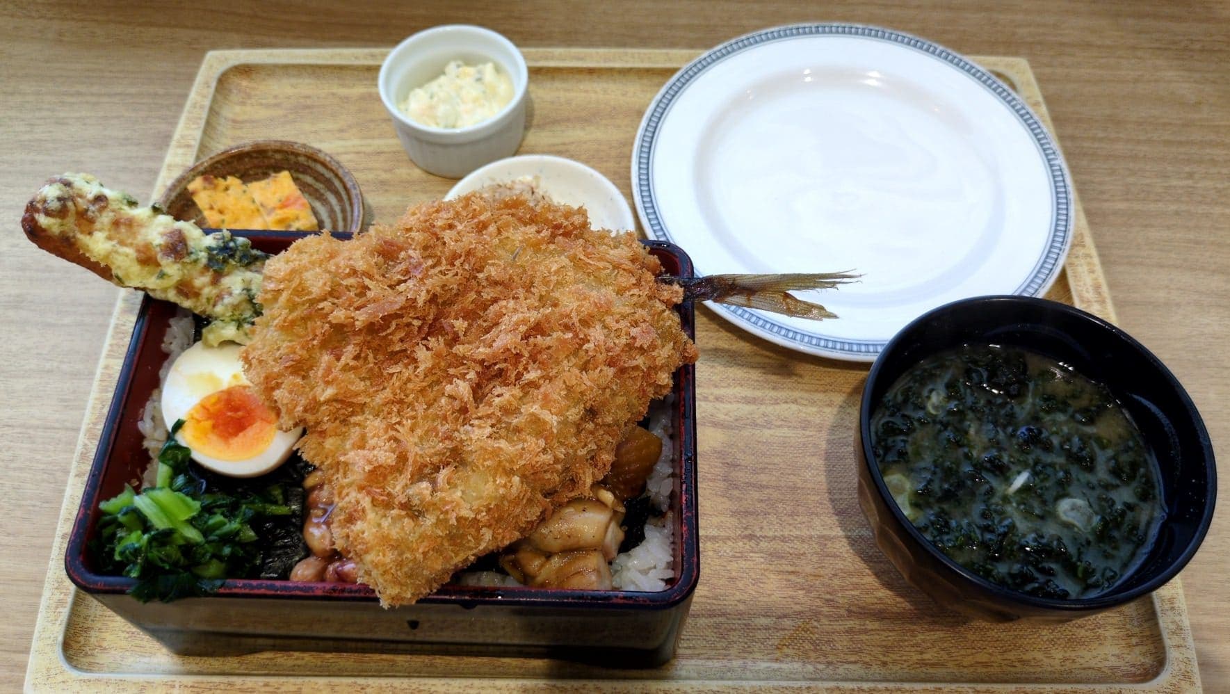 レストランみなと食堂　極海苔弁定食