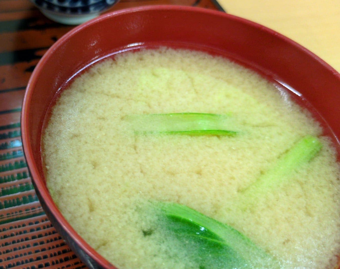 谷田部東パーキングエリア下り もつ煮込定食　味噌汁