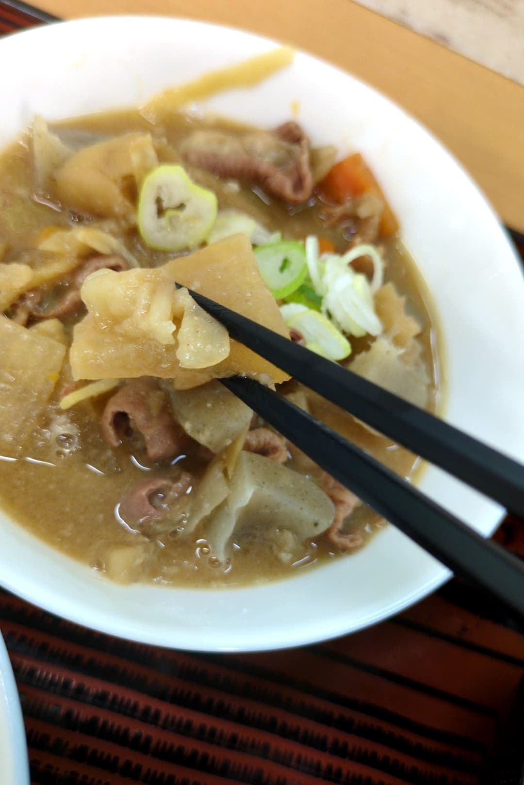 谷田部東パーキングエリア下り もつ煮込定食　大根