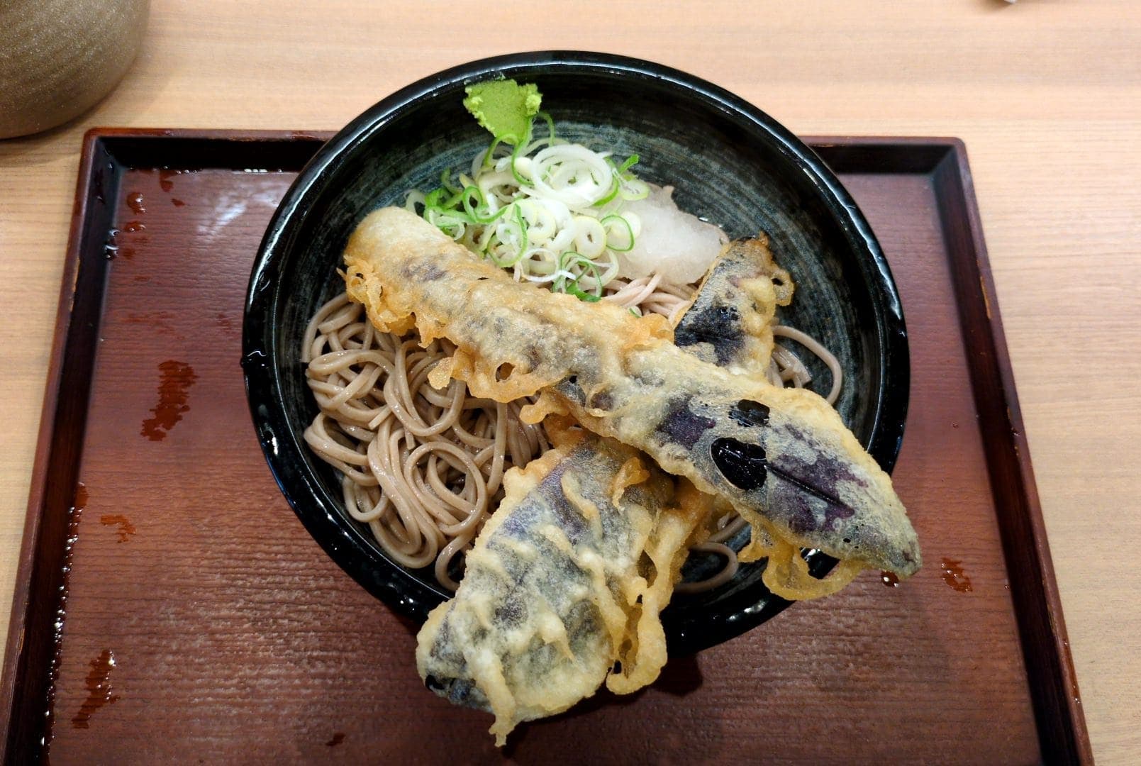 十割そば さがたに　なすおろしそば