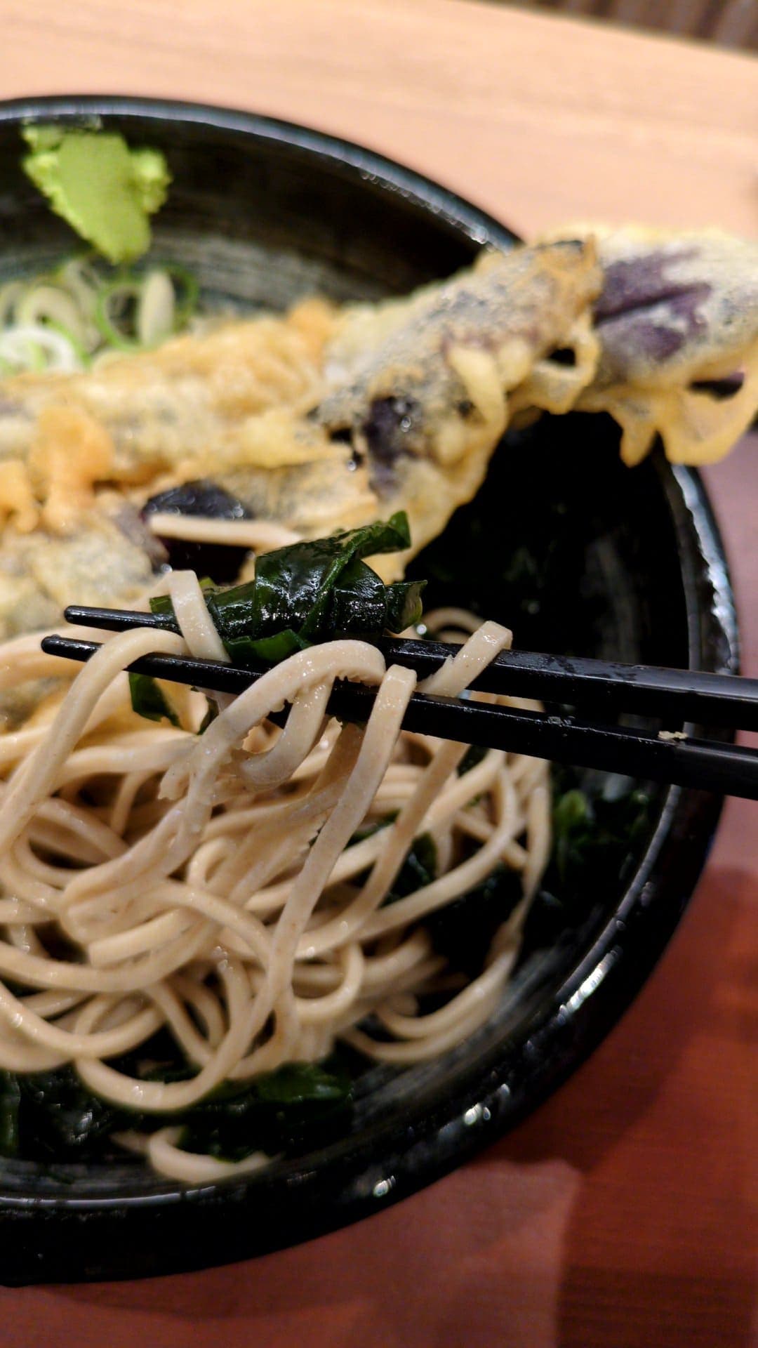 十割そば さがたに なすおろしそば わかめと