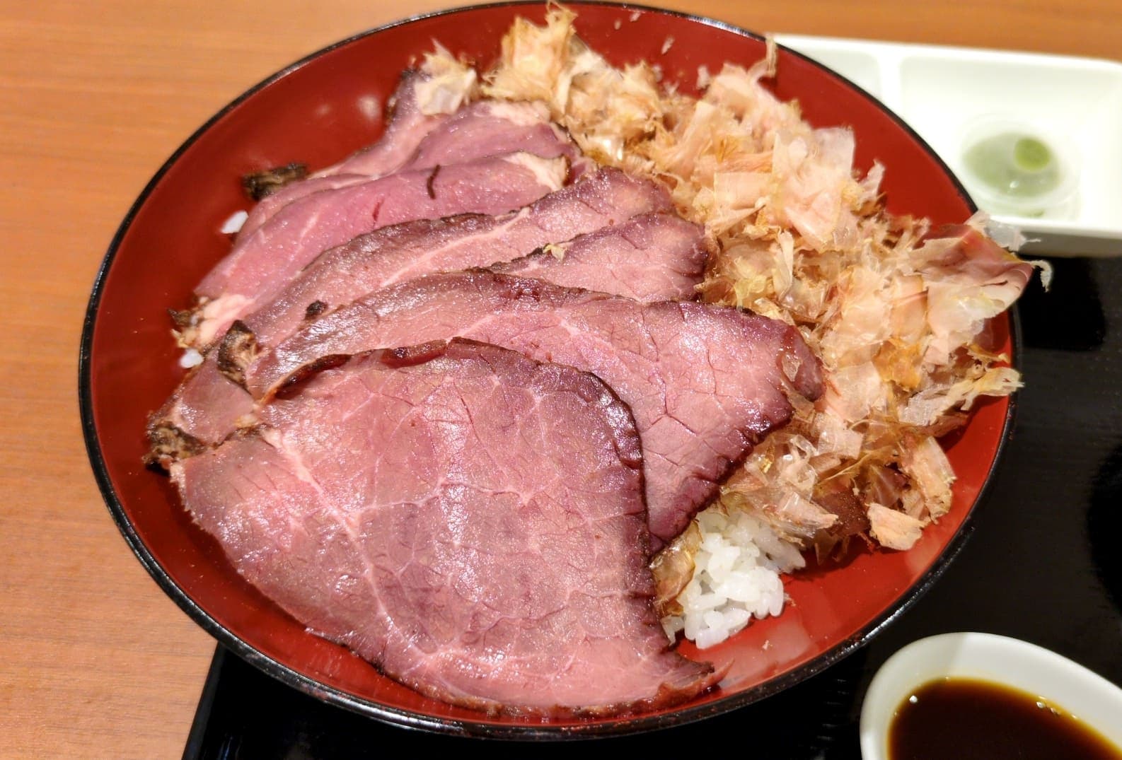 EXPASA浜名湖 わさびビーフ丼