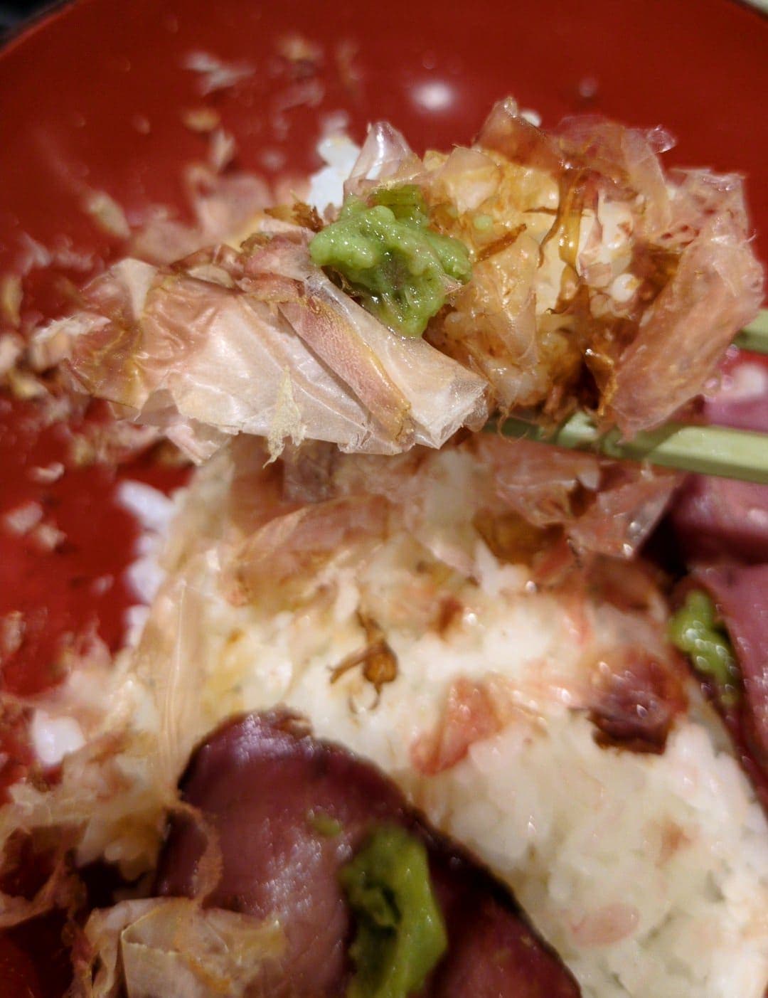 EXPASA浜名湖 わさびビーフ丼 食べる4