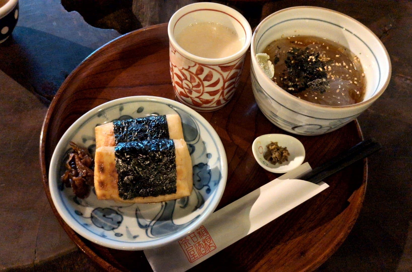 箱根 甘酒茶屋　ところ天など