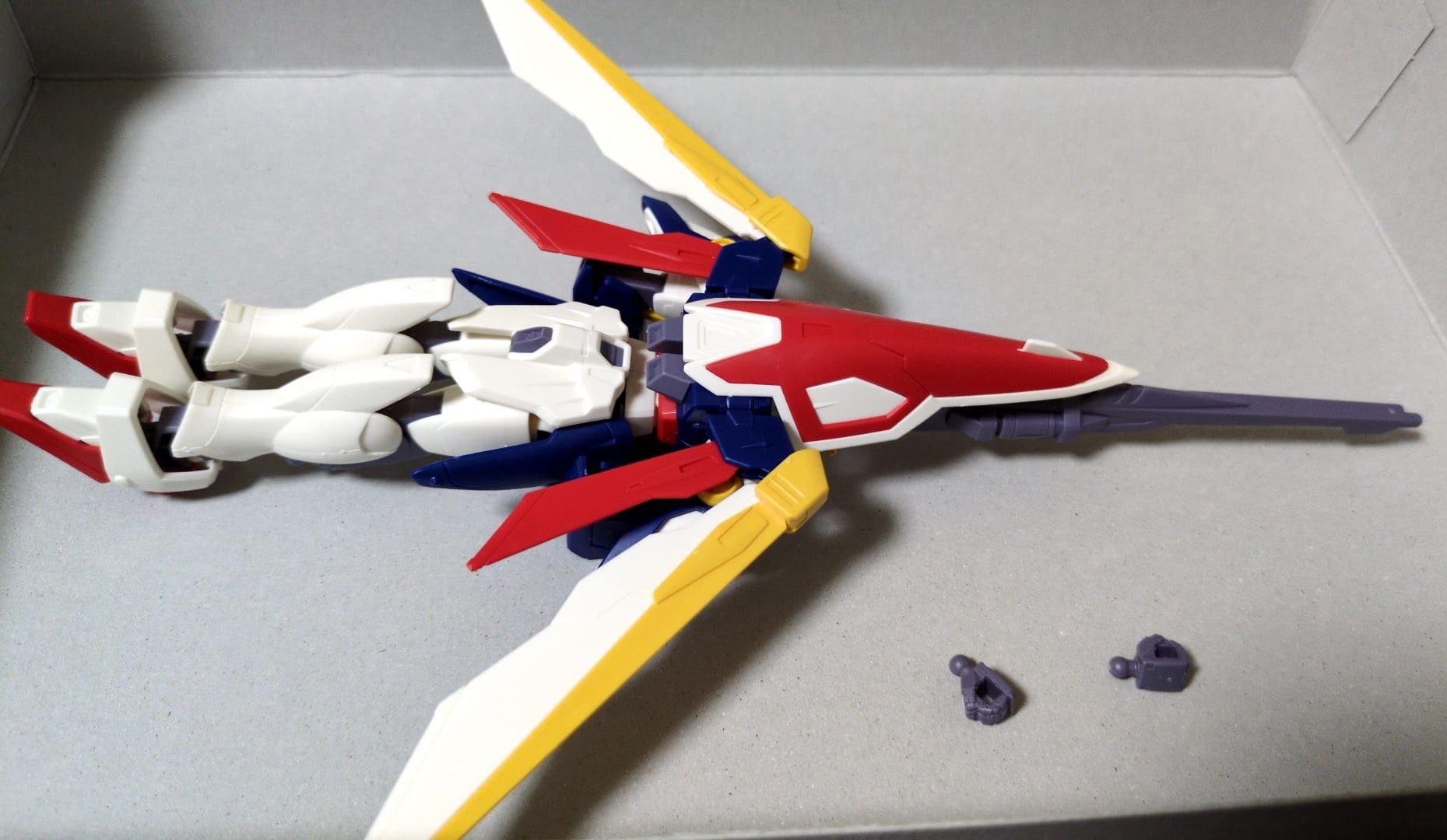 EG「1/144 ウイングガンダム」組み立てる　バードモード