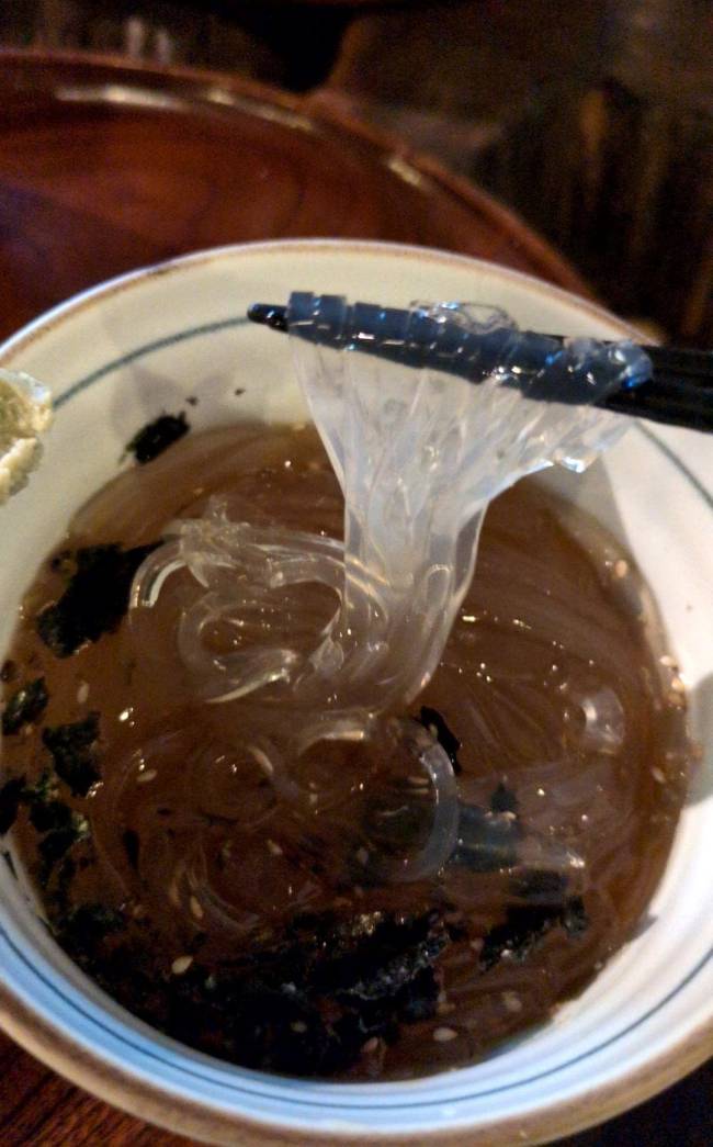 箱根 甘酒茶屋　ところ天食べる