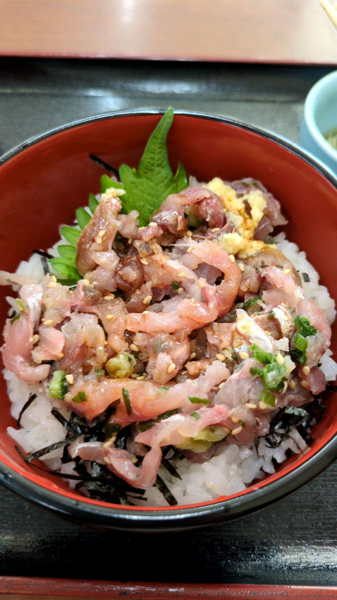 市場の食堂 金目亭で朝定食「鯵のたたき丼」 食べる3