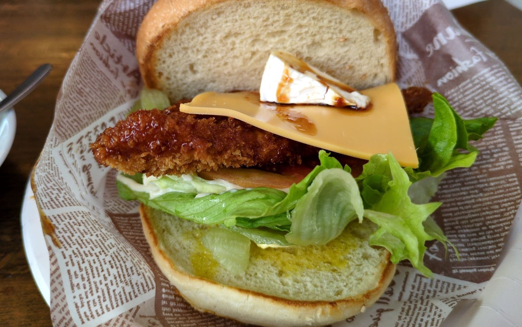 Cafe&Hamburger Ra-maru 下田バーガー食べる