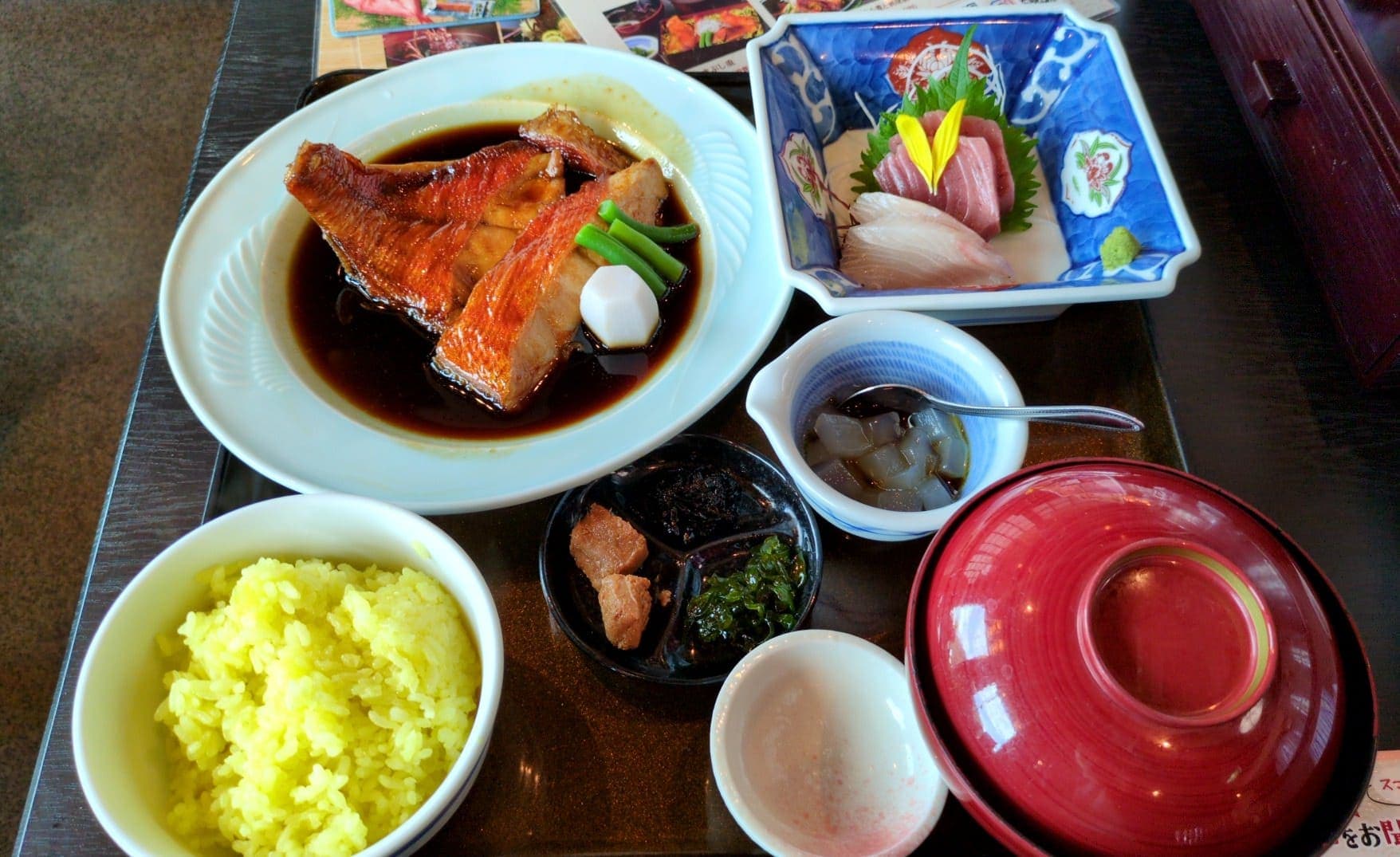 綱元料理徳造丸 金目鯛煮魚大量膳