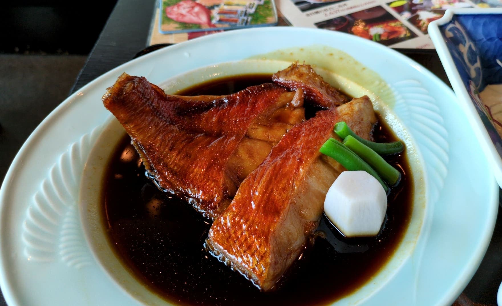 綱元料理徳造丸 金目鯛煮魚大量膳　煮魚