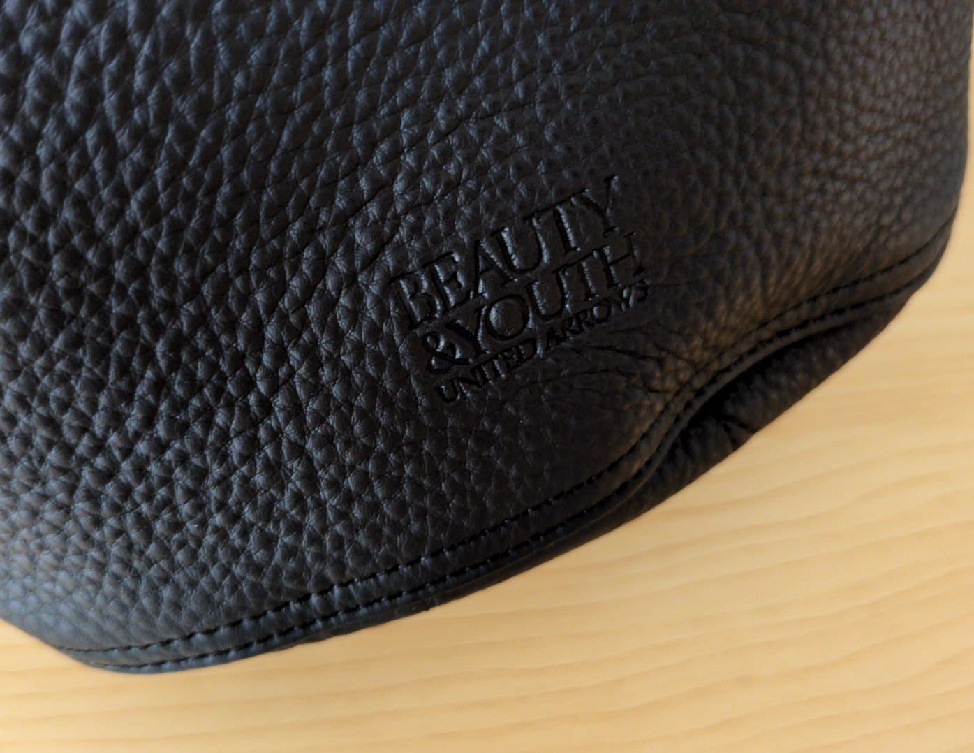 BEAUTY&YOUTHのスタンダード レザー パース　ロゴ