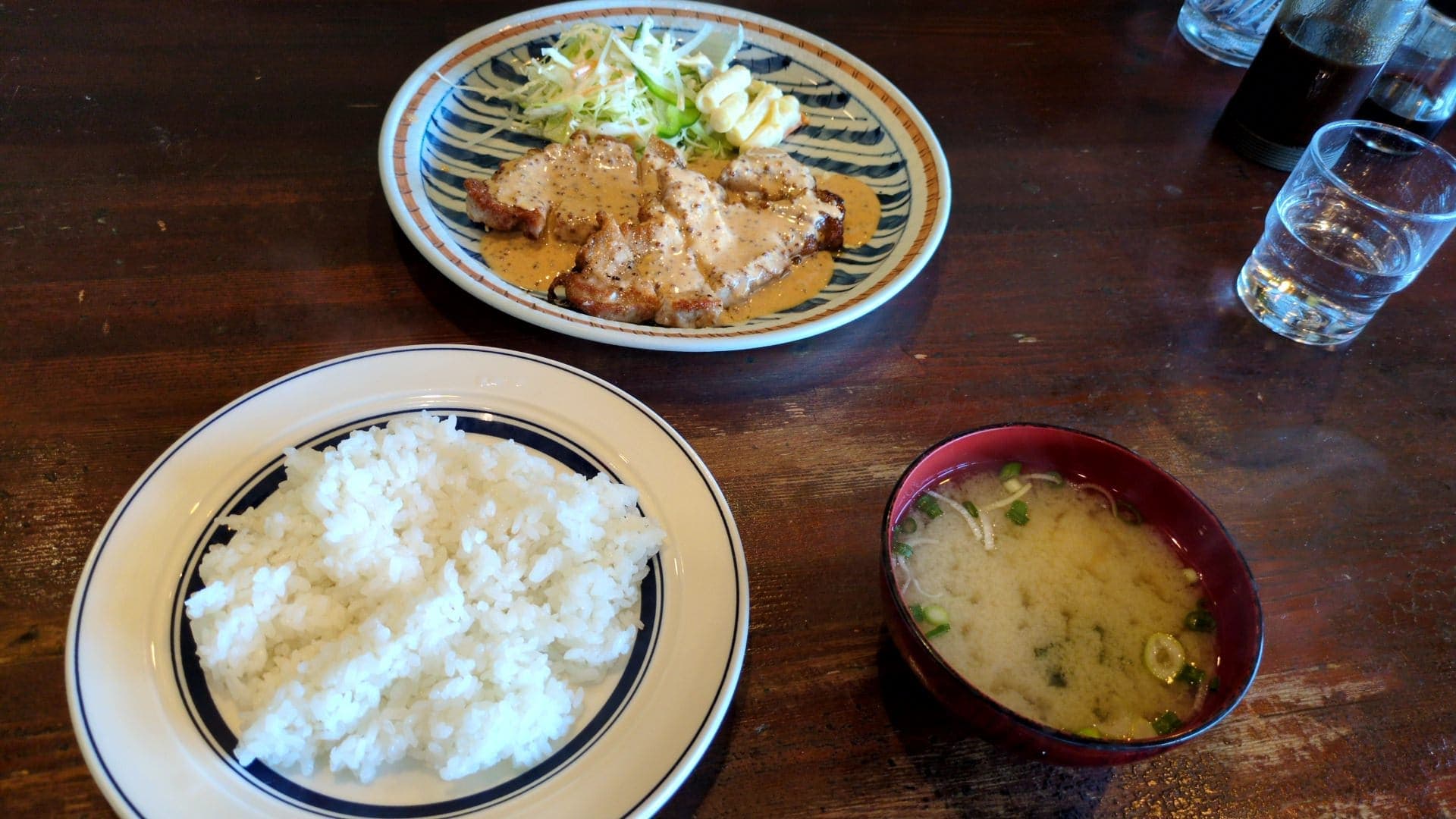 喫茶モーニング ポークソテー定食