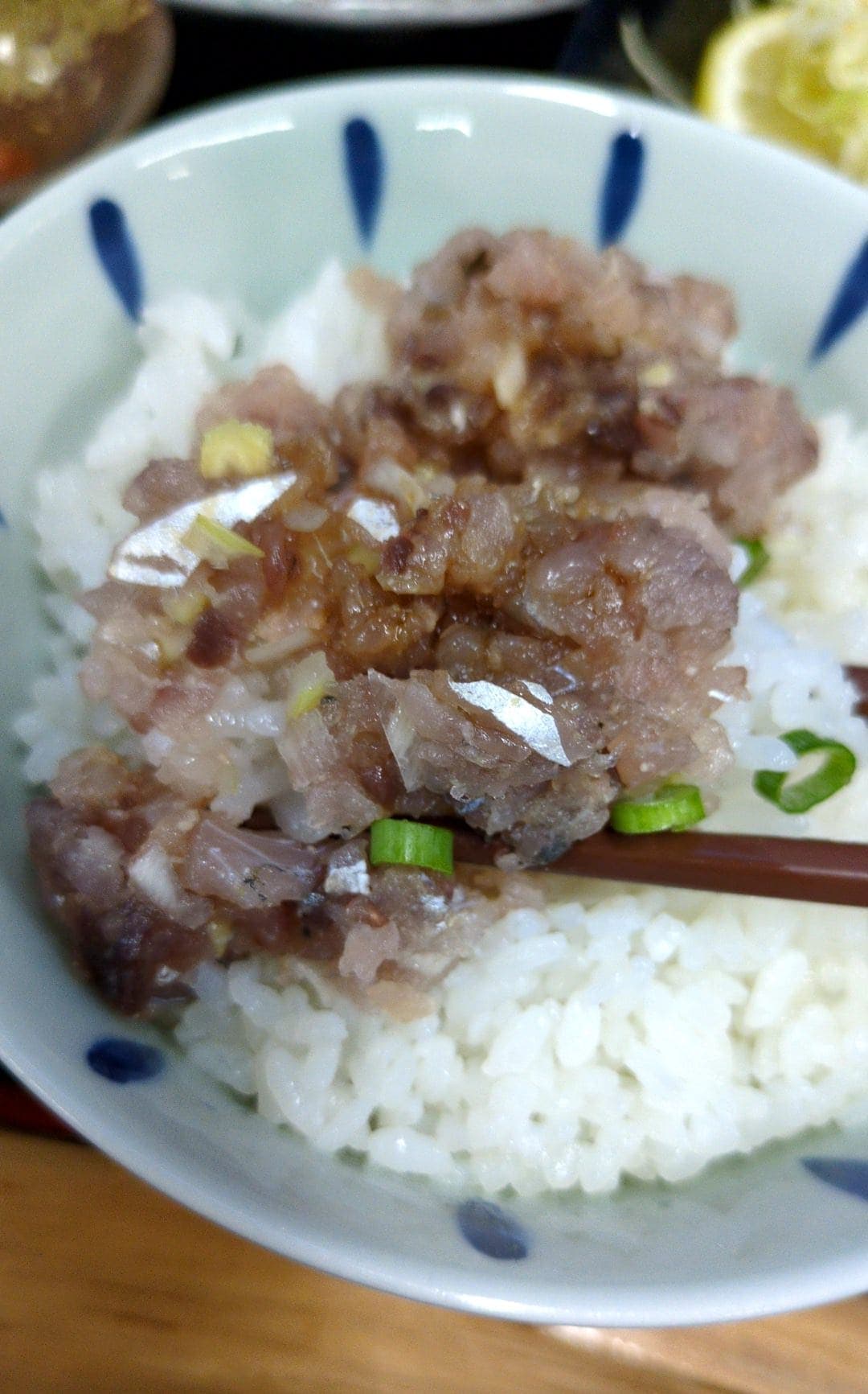 道の駅 ちくら潮風王国 せん政水産 てっぱつあじのフライとなめろう定食 なめろう食べる2