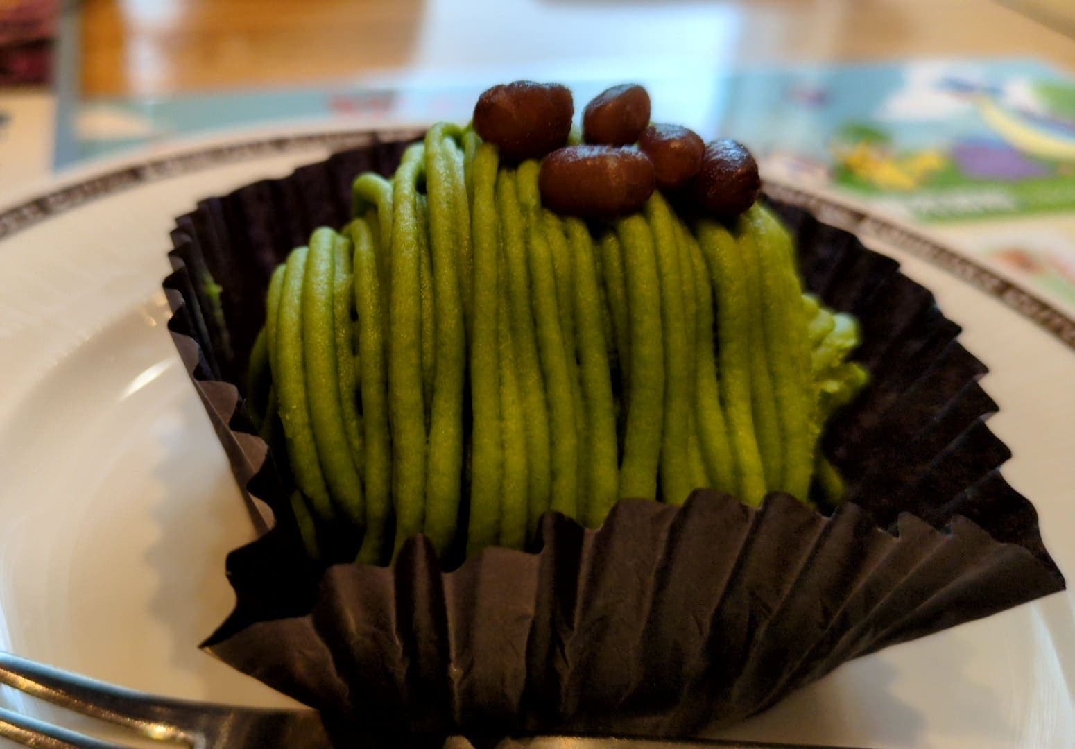 コメダ珈琲　抹茶の雫　食べる１