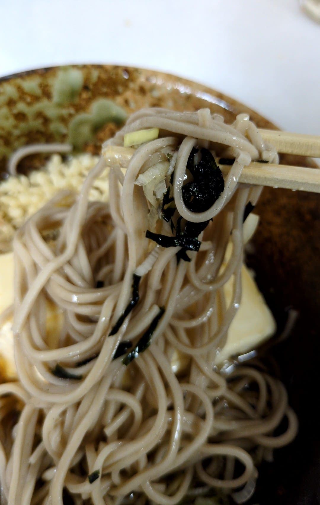 えきめんや　豆腐一丁そば　食べる３
