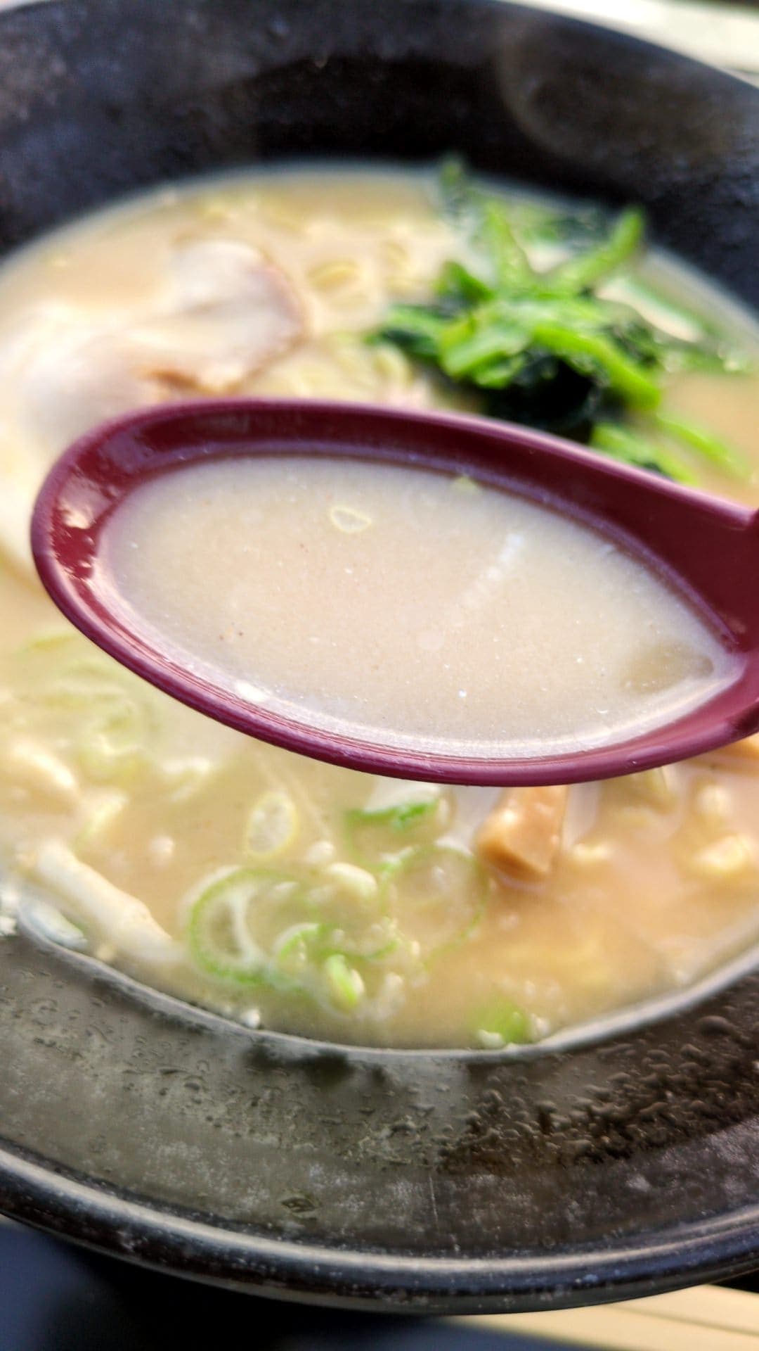 諏訪湖サービスエリア下り　信州味噌らーめん　スープ