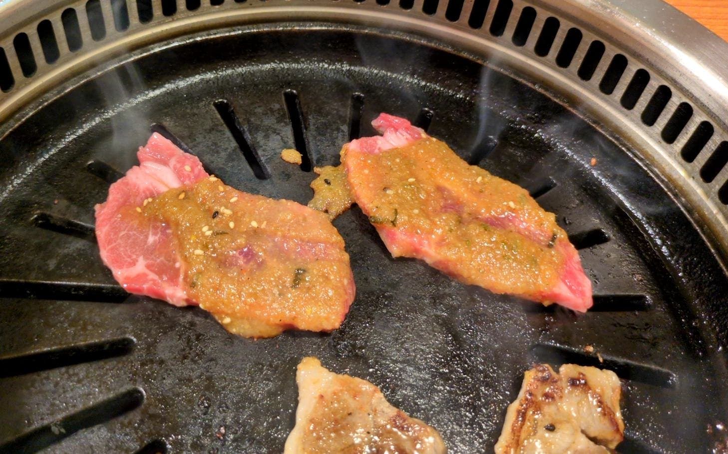 東山食堂 極み生ラム やく
