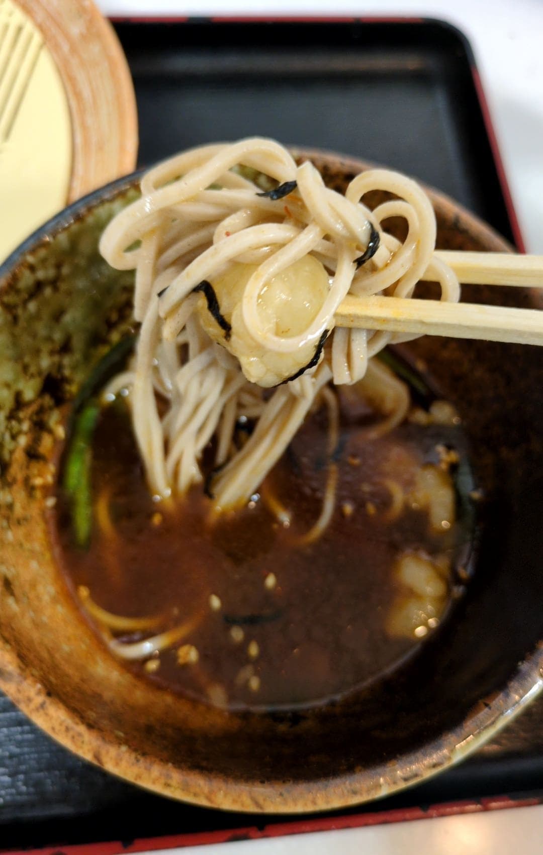 えきめんや ゴロっと牛もつつけそば 食べる6