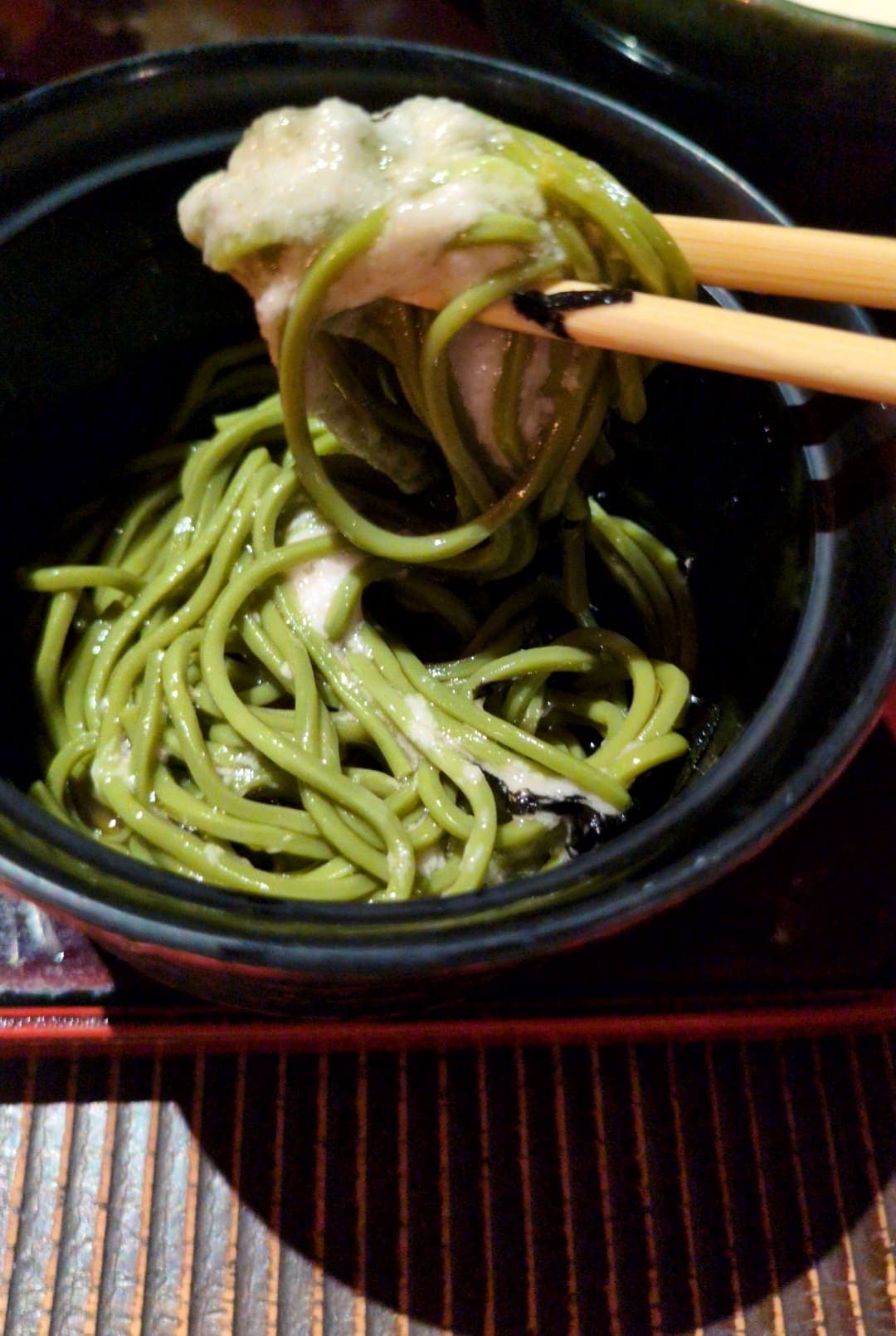 箱根の温泉「天山湯治郷」　麦とろごはん　食べる３